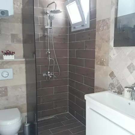 Semesterbostad Lavender *